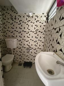 Bathroom Image of 1400 Sq.ft 2 BHK Independent House for rent in Memnagar Ahmedabad for Rs. 25000
