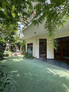 Image of 4500 Sq.ft 7 BHK Independent House for sale in New Friends Colony, New Delhi for Rs. 360000000