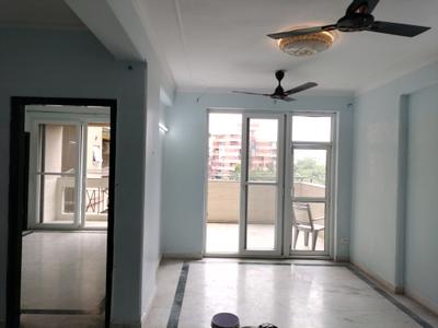 Living Room Image of 1650 Sq.ft 3 BHK Apartment / Flat for sale in Sarve Satyam Apartment, Sector 4 Dwarka New Delhi for Rs. 32000000