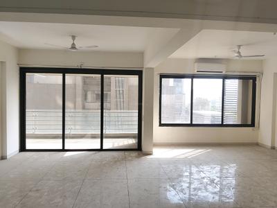 Living Room Image of 1300 Sq.ft 2 BHK Apartment / Flat for sale in Gala Haven, Vaishno Devi Circle Ahmedabad for Rs. 8500000