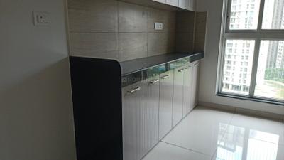Kitchen Image of 920 Sq.ft 2 BHK Apartment / Flat for sale in Kasarvadavali Thane for Rs. 11500000