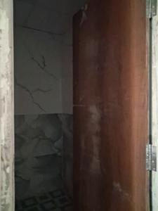 Common Bathroom Image of 890 Sq.ft 2 BHK Apartment / Flat for sale in Sector 49 Noida for Rs. 3698060