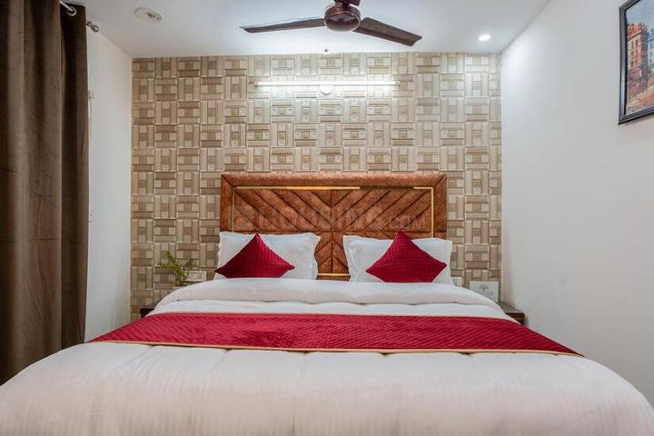 HelloWorld Monsella Bedroom 1