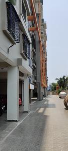 Building Image of 1370 Sq.ft 3 BHK Apartment / Flat for sale in Rajwada Heights, Narendrapur Kolkata for Rs. 6900000