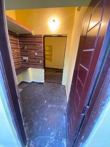 Image of 150 Sq.ft 1 BHK Apartment / Flat for rent in Shalibanda, Hyderabad for Rs. 7500
