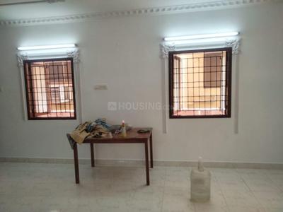 Bedroom Image of 980 Sq.ft 2 BHK Apartment / Flat for rent in Pallikaranai Chennai for Rs. 25000