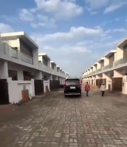 Image of 1100 Sq.ft 2 BHK Villa for sale in Safedabad, Lucknow for Rs. 4500000