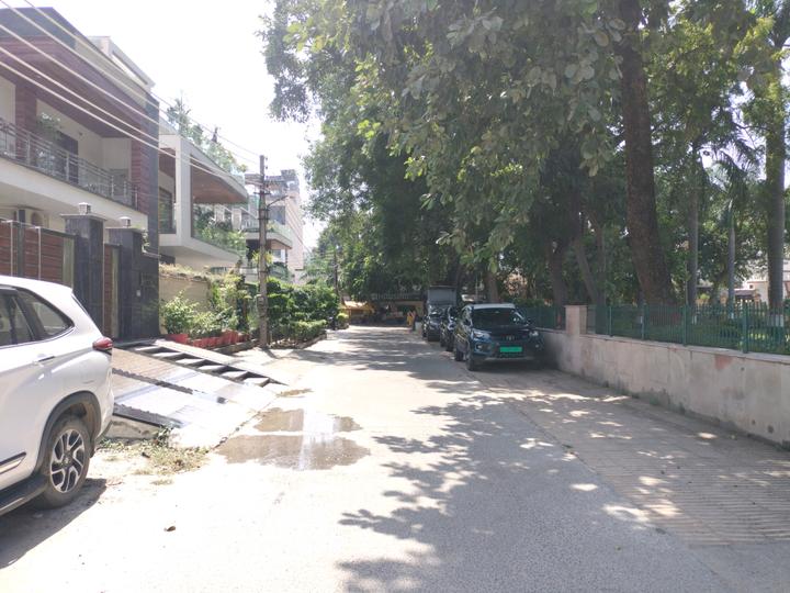 Sector 17 Main Image 1