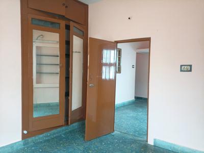Bedroom Image of 540 Sq.ft 1 BHK Builder Floor for rent in Egmore Chennai for Rs. 15000