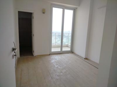 Bedroom Image of 1800 Sq.ft 3 BHK Apartment / Flat for sale in DLF The Primus, Sector 82A Gurgaon for Rs. 26500000