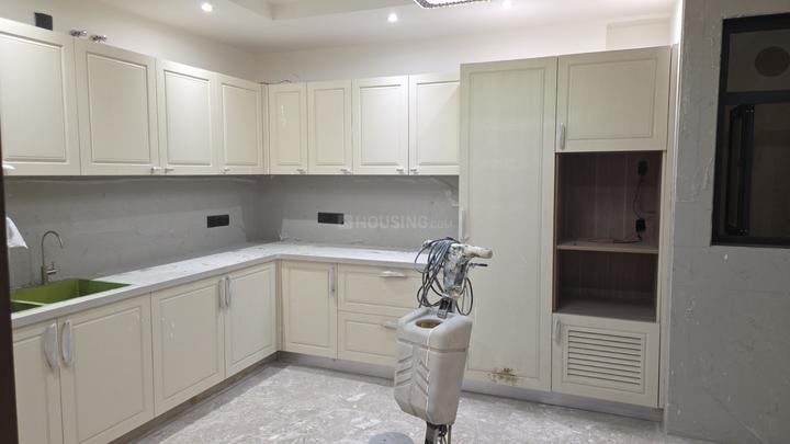 Sector 25, DLF Phase 2 Main Image 1