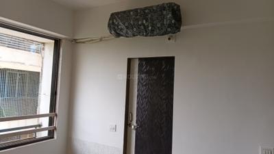 Bedroom Image of 1200 Sq.ft 2 BHK Apartment / Flat for rent in Nana Chiloda Ahmedabad for Rs. 16500