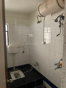 Bathroom Image of 1500 Sq.ft 3 BHK Apartment / Flat for rent in Gagan Vihar, Ganga Dham Pune for Rs. 50000
