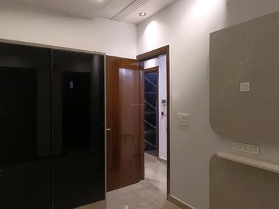 Bedroom Image of 1000 Sq.ft 3 BHK Builder Floor for sale in Pitampura New Delhi for Rs. 17000000