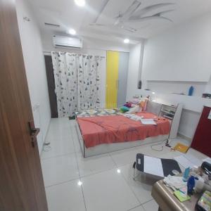 Bedroom Image of 2000 Sq.ft 2 BHK Builder Floor for rent in Vrindavan Yojana Lucknow for Rs. 20000
