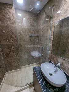 Bathroom Image of 950 Sq.ft 3 BHK Builder Floor for sale in Pitampura New Delhi for Rs. 8200000