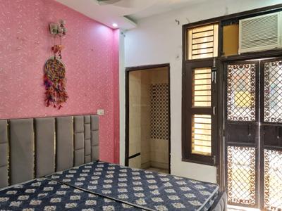 Bedroom Image of 600 Sq.ft 2 BHK Builder Floor for rent in Nawada New Delhi for Rs. 17000