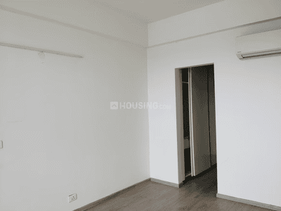 Bedroom Image of 2200 Sq.ft 3 BHK Apartment / Flat for sale in DLF New Town Heights 1, Sector 86 Gurgaon for Rs. 20000000