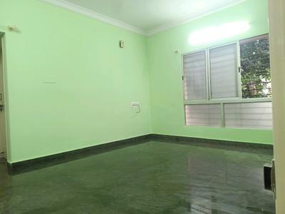 Living Room Image of 950 Sq.ft 2 BHK Apartment / Flat for rent in Rajajinagar Bengaluru for Rs. 28000