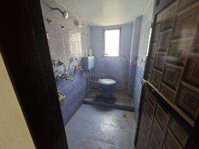 Image of 750 Sq.ft 2 BHK Apartment / Flat for sale in Gokul Nagari I A And B CHSL, Kandivali East, Mumbai for Rs. 16800000