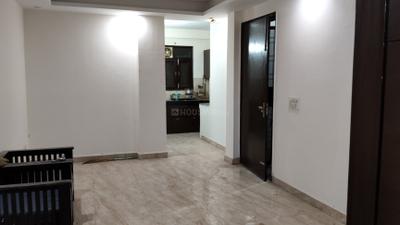 Living Room Image of 1100 Sq.ft 3 BHK Apartment / Flat for sale in Vasant Kunj New Delhi for Rs. 8000000