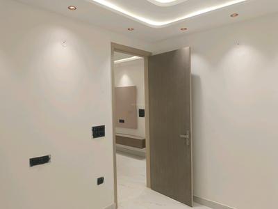 Bedroom Image of 700 Sq.ft 2 BHK Builder Floor for sale in Mahavir Enclave New Delhi for Rs. 6600000
