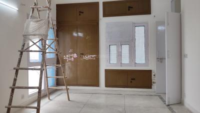 Bedroom Image of 1750 Sq.ft 3.5 BHK Apartment / Flat for sale in Sharad Kunj, Sector 62 Noida for Rs. 15000000