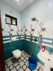 Image of 680 Sq.ft 2 BHK Builder Floor for rent in Uttam Nagar, New Delhi for Rs. 15000