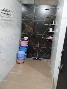 Bathroom Image of 400 Sq.ft 2 BHK Builder Floor for rent in Kherado Alwar for Rs. 5500