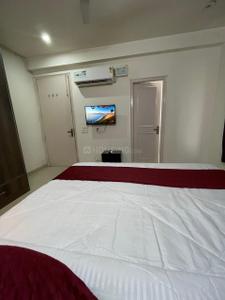 Bedroom Image of 1300 Sq.ft 2 BHK Builder Floor for rent in Sector 31 Gurgaon for Rs. 56000