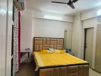 Bedroom Image of 1075 Sq.ft 2.5 BHK Apartment / Flat for sale in Amrapali Zodiac, Sector 120 Noida for Rs. 10000000