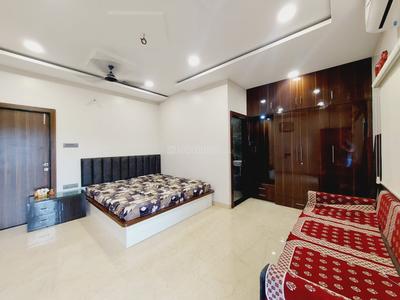Bedroom Image of 350 Sq.ft 1 RK Studio for rent in Scheme No 114 Indore for Rs. 10500