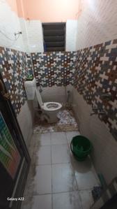 Bathroom Image of 380 Sq.ft 1 BHK Apartment / Flat for sale in Beliaghata Kolkata for Rs. 900000