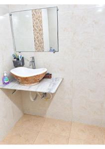 Image of 1360 Sq.ft 3 BHK Apartment / Flat for sale in Shivalik Sanjay Tower, Satellite, Ahmedabad for Rs. 10500000