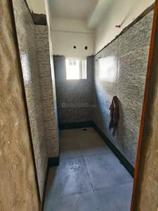 Bathroom Image of 885 Sq.ft 2 BHK Apartment / Flat for sale in Purbalok Kolkata for Rs. 6000000