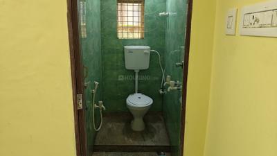 Image of 705 Sq.ft 2 BHK Builder Floor for rent in Sinthi, Kolkata for Rs. 12000