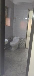 Bathroom Image of 1500 Sq.ft 3 BHK Apartment / Flat for rent in Alaknanda New Delhi for Rs. 71000