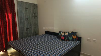 Bedroom Image of 1150 Sq.ft 3 BHK Apartment / Flat for rent in Gaurs Siddhartham, Siddharth Vihar Ghaziabad for Rs. 32000