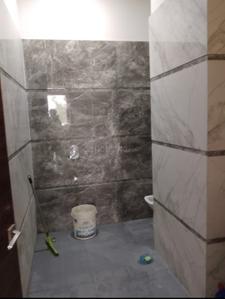 Bathroom Image of 550 Sq.ft 2 BHK Builder Floor for rent in Amar Colony Jammu for Rs. 11000