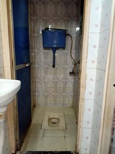 Image of 350 Sq.ft 1 RK Apartment / Flat for rent in Kandivali West, Mumbai for Rs. 18000