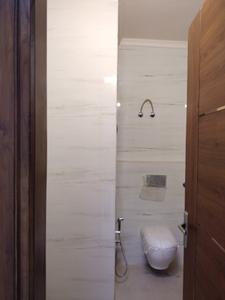 Common Bathroom Image of 1620 Sq.ft 3 BHK Builder Floor for sale in BPTP District 3, Sector 85 Faridabad for Rs. 17000000