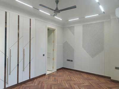 Bedroom Image of 1953 Sq.ft 3 BHK Builder Floor for sale in Defence Colony New Delhi for Rs. 85000000