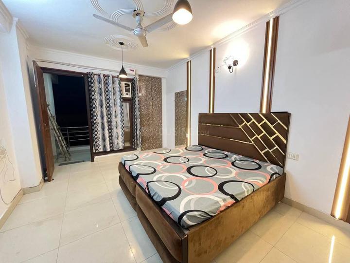 Saket Bedroom 1