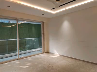 Living Room Image of 1200 Sq.ft 3 BHK Apartment / Flat for sale in Vile Parle West Mumbai for Rs. 55000000