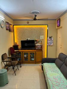 Hall Image of 420 Sq.ft 1 BHK Apartment / Flat for sale in Kandivali West Mumbai for Rs. 12500000