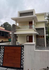 Image of 2700 Sq.ft 4 BHK Independent House for sale in Cheroor, Thrissur for Rs. 11500000
