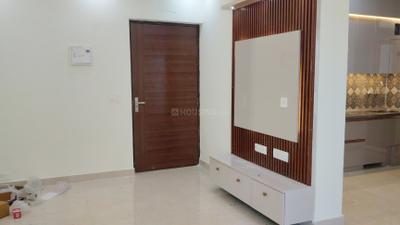 Living Room Image of 750 Sq.ft 2 BHK Apartment / Flat for sale in Signature Global The Millennia 3, Sector 37D Gurgaon for Rs. 7500000
