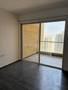Bedroom Image of 1800 Sq.ft 3 BHK Apartment / Flat for sale in Goel Ganga Platino, Kharadi Pune for Rs. 24000000