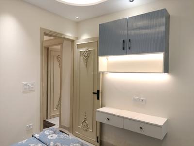 Bedroom Image of 1350 Sq.ft 4 BHK Builder Floor for sale in Raju Parak Extension New Delhi for Rs. 16000000