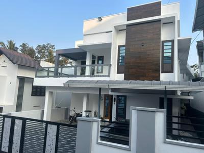Image of 3000 Sq.ft 4 BHK Independent House for sale in Pothencode, Thiruvananthapuram for Rs. 8000000